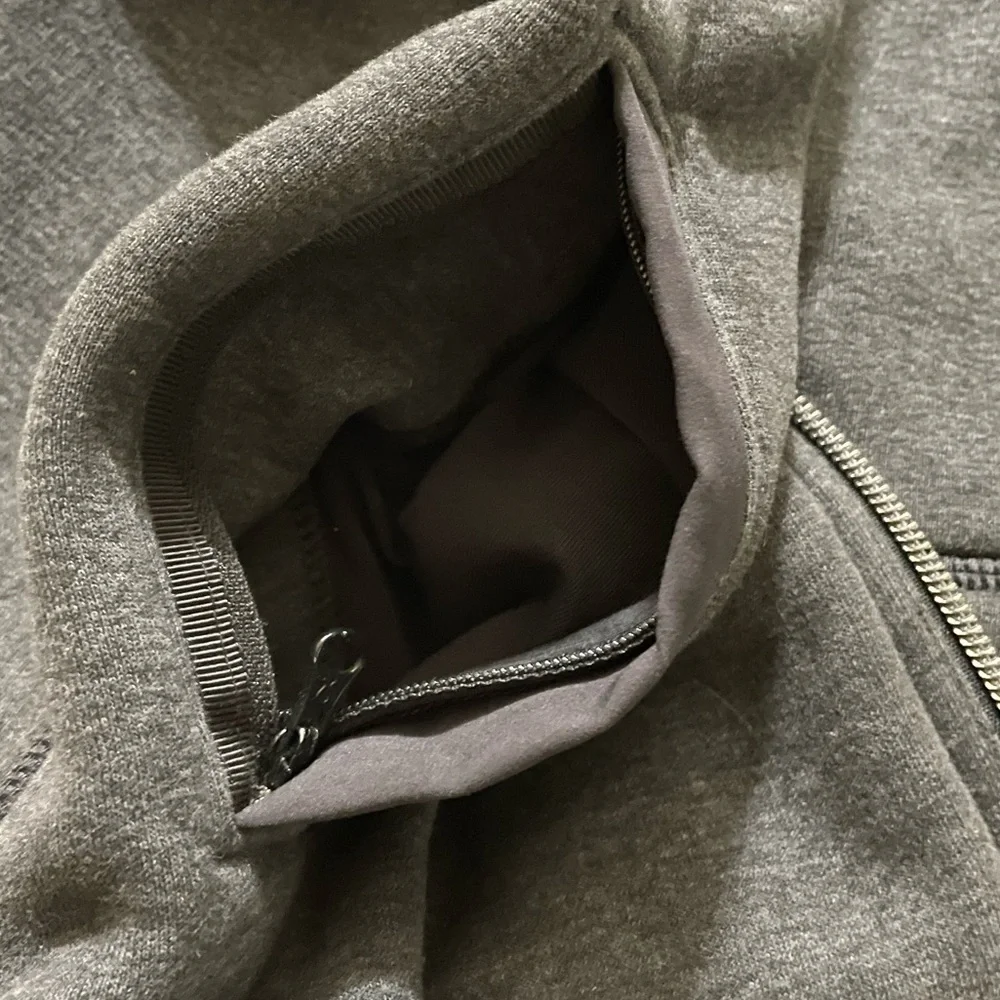 Lululemon En Route Grey Black Zippered Jacket